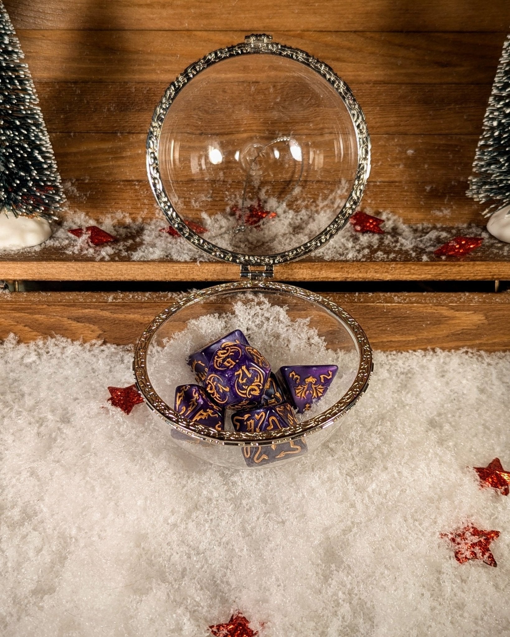 Boule de Noël en Verre – Les Dés du Dragon LégendaireTales of Dice